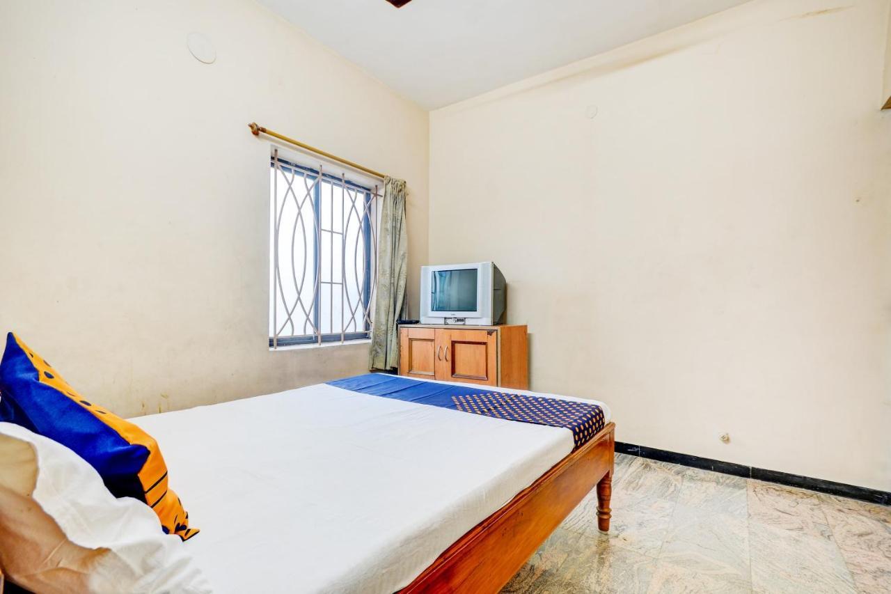 Spot On 68204 Hotel City Park Коимбатур Экстерьер фото